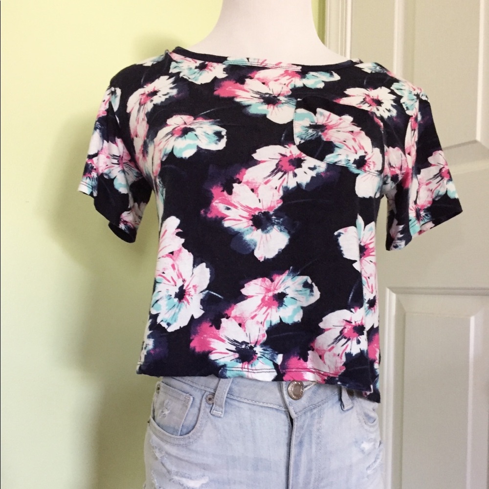 hawaiian floral crop top